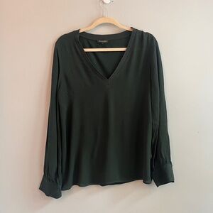 Forest Green Mossimo Dutti Office V Neck long sleeve top size L